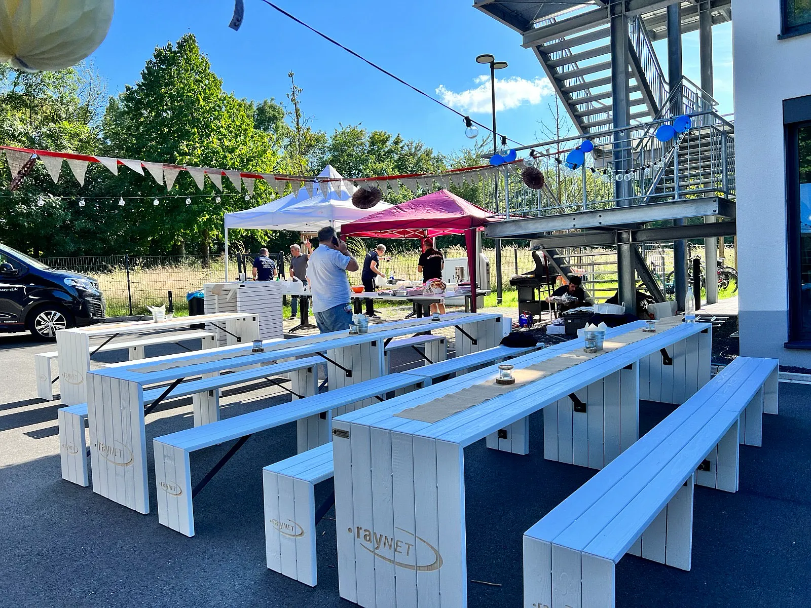 Raynet Aussen Bierzelt Garnituren 11