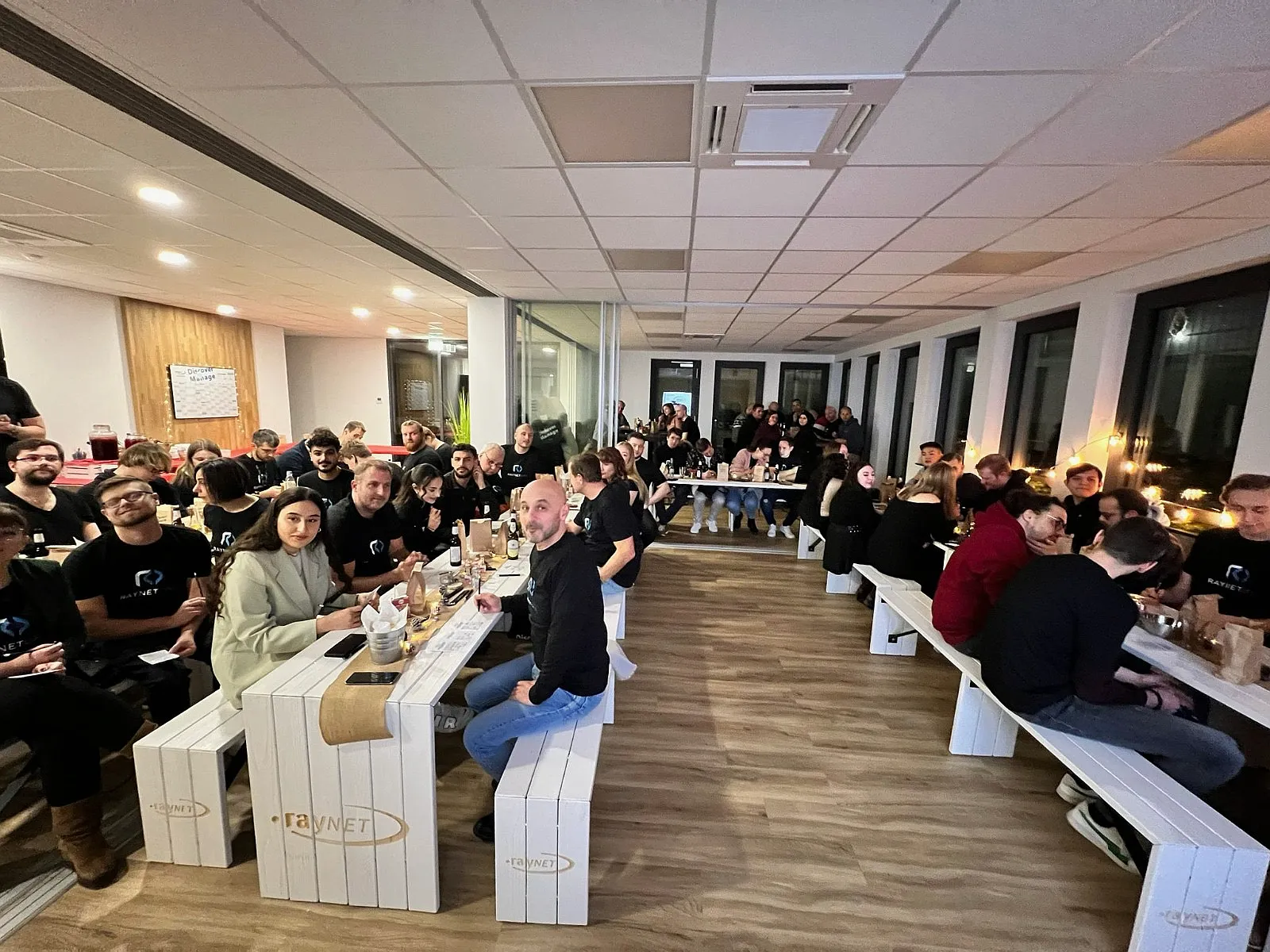 Raynet Aussen Bierzelt Garnituren 5