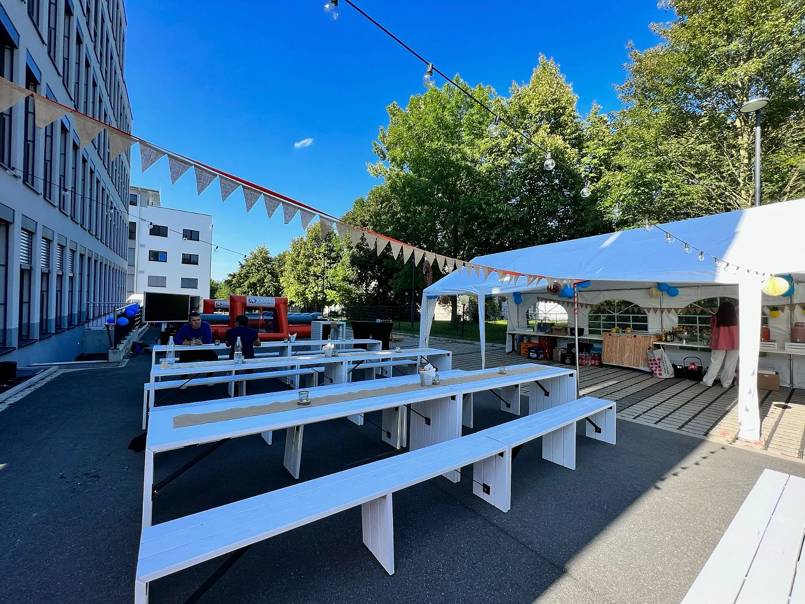 Raynet Aussen Bierzelt Garnituren 9